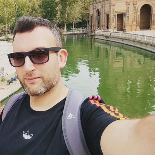 lorenzo O. profile photo