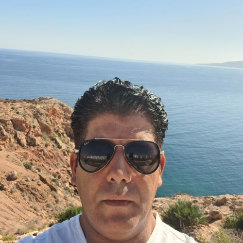 Jaouad  K.