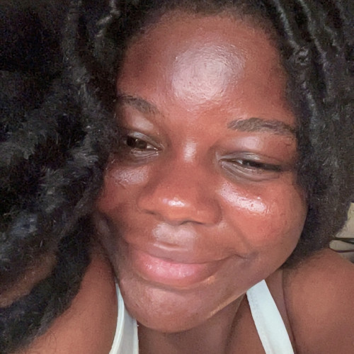 Eawura  F. profile photo