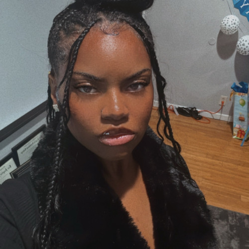 Tee C. profile photo