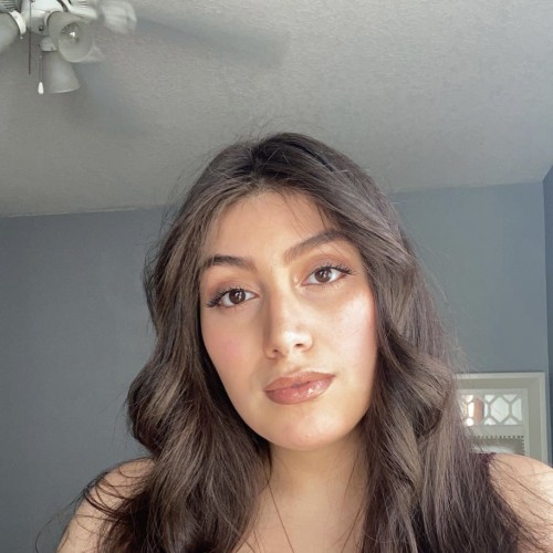 elisa r. profile photo