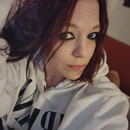 Jen L. profile photo