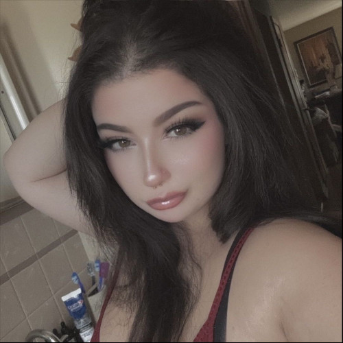 Rae B. profile photo
