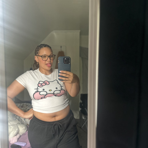 Nia B. profile photo