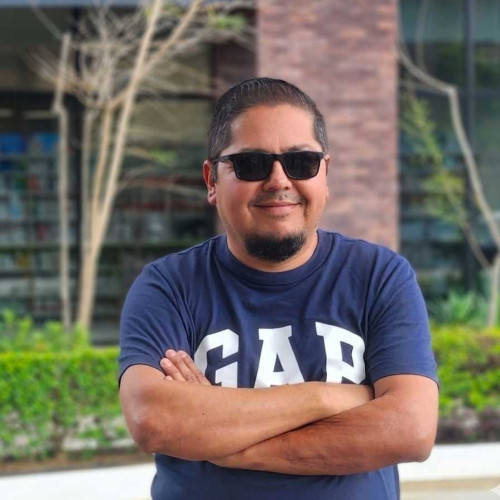 oscar R. profile photo