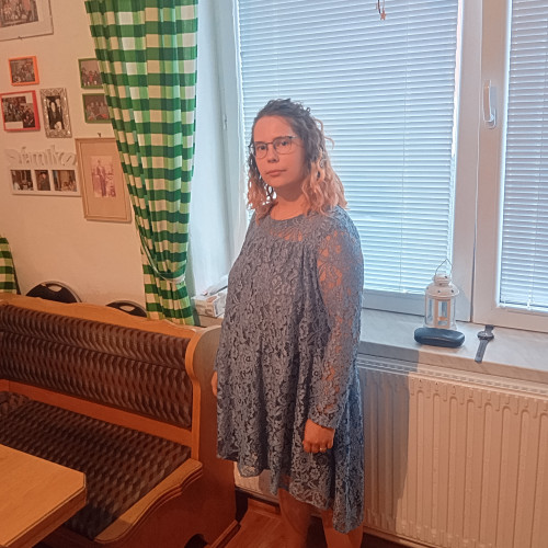 Veronika J. profile photo