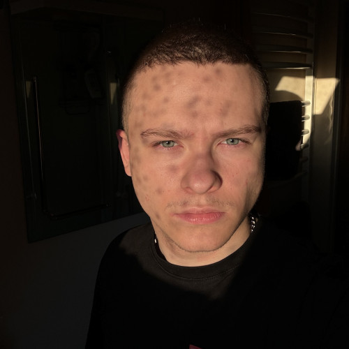 Kamil H. profile photo