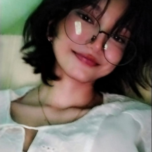 Yomira C. profile photo