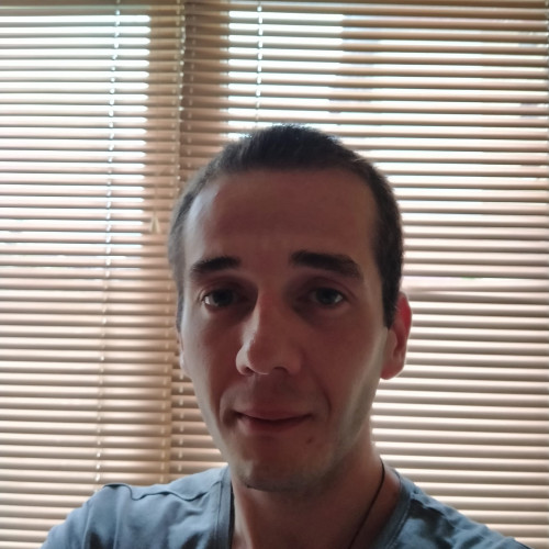 Andrej J.