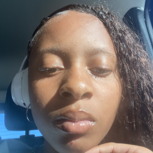Naomi M. profile photo