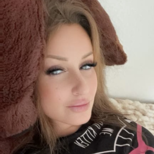 Cassie C. profile photo