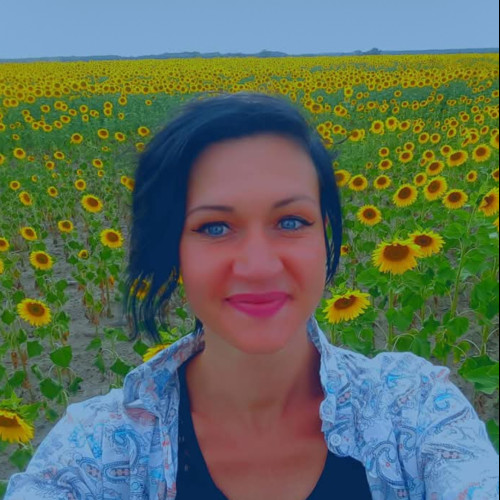 Annika W. profile photo