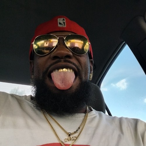 Leslie B. profile photo