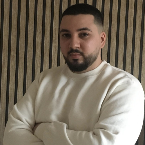 Ayman R. profile photo
