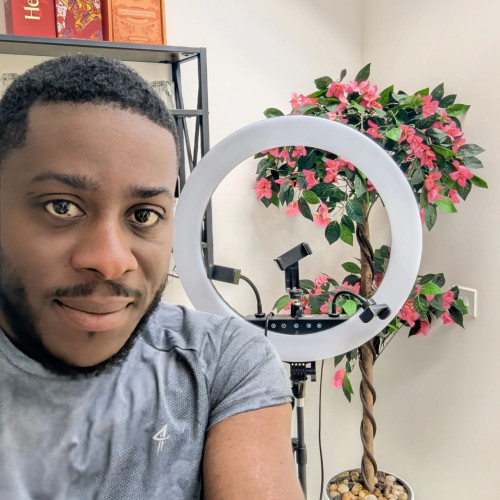 Akani P. profile photo
