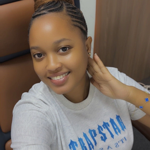 nolly n. profile photo