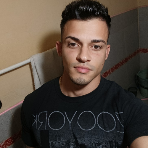 Darian R. profile photo