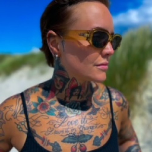 Johanne B V.
