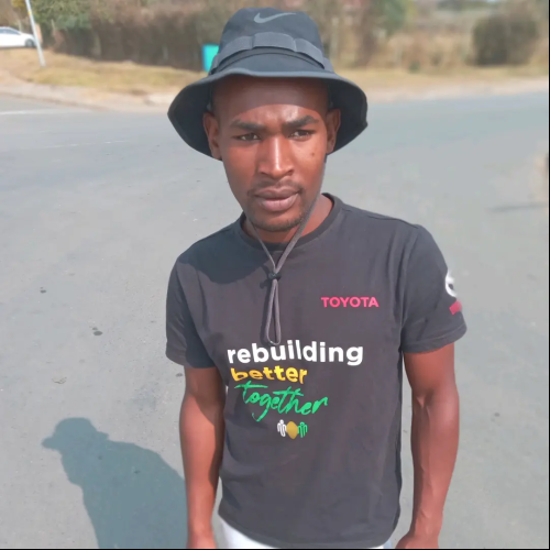 Lwando  N. profile photo