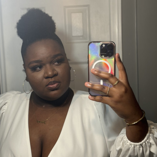 Kiara J. profile photo