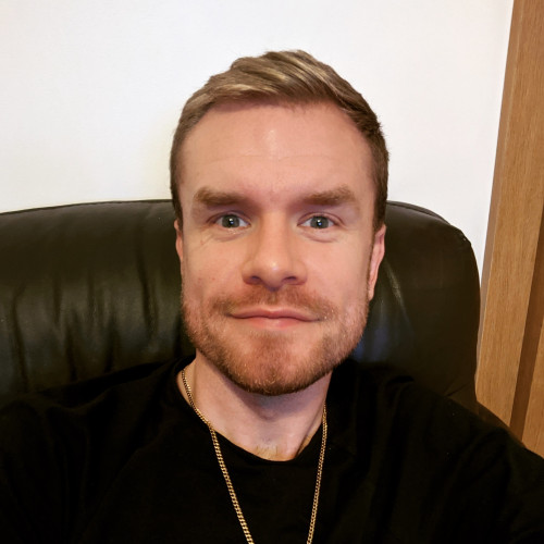 Aaron L. profile photo