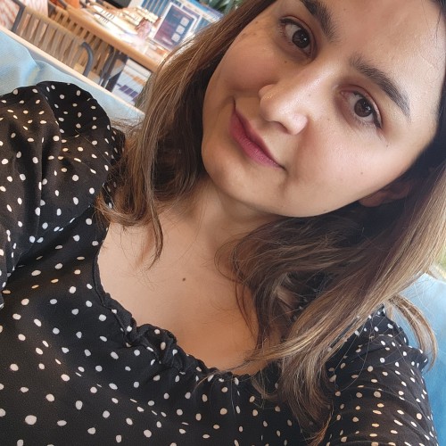 Asma J.