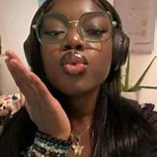 Jade D. profile photo