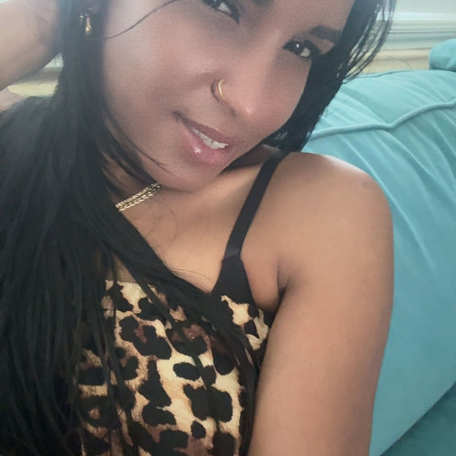 Claudia M. profile photo