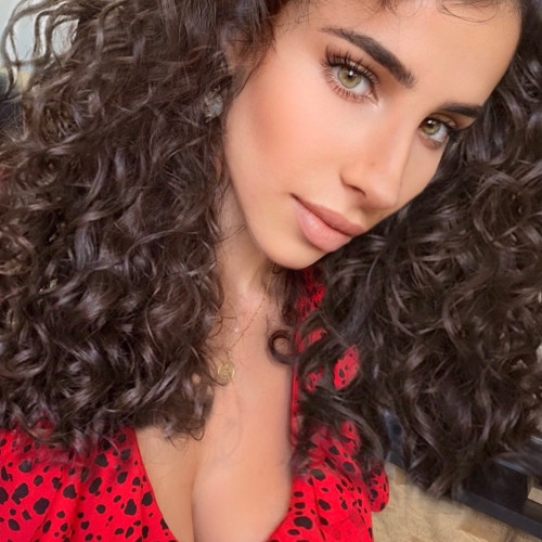 Nina D. profile photo