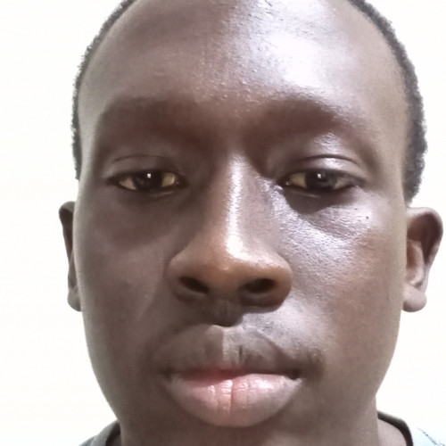 uzi b. profile photo