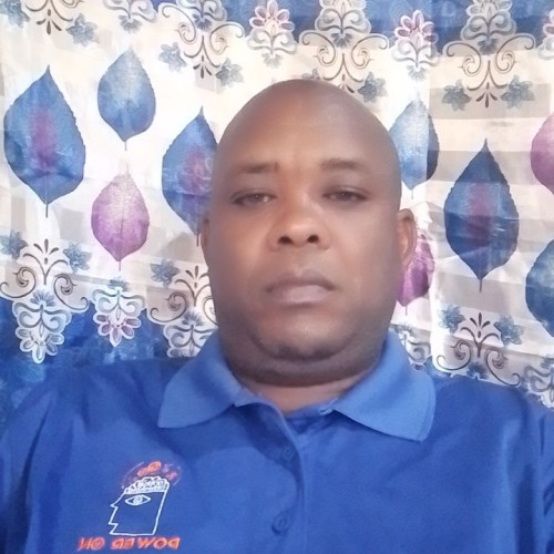 Esimba O. profile photo
