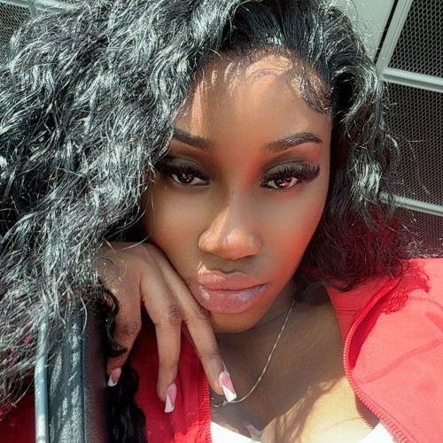 Simmie  B. profile photo