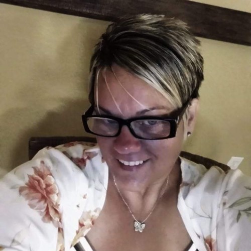Lori L.