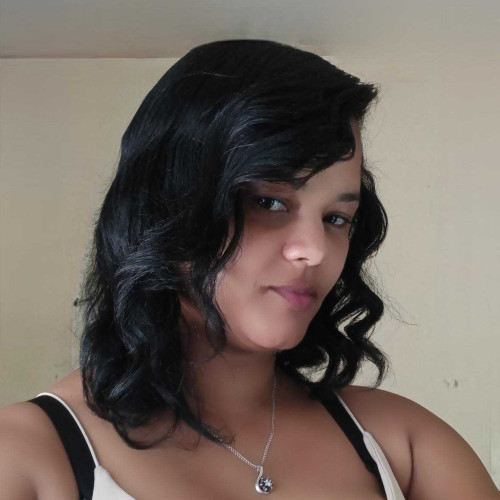 Yoselyn C.
