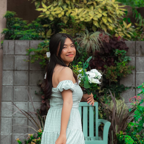 jerie mae v. profile photo