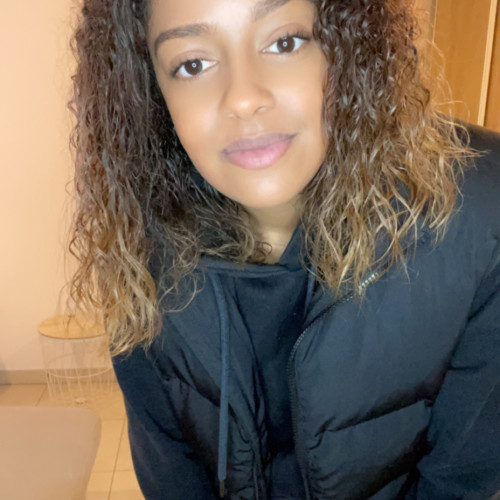 Elodie B. profile photo