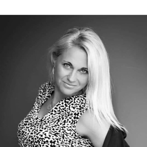 Olena D. profile photo