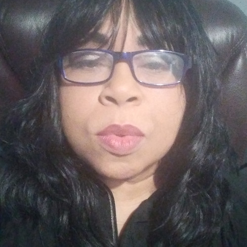 Sandi R. profile photo