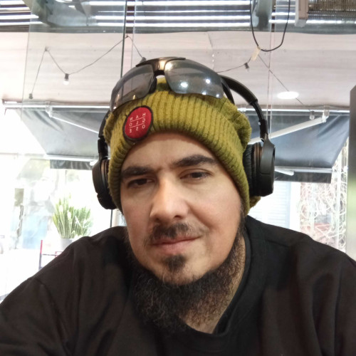 EDUARDO B. profile photo