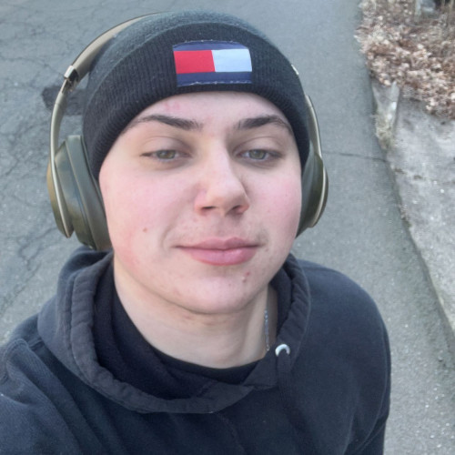 Christopher F. profile photo