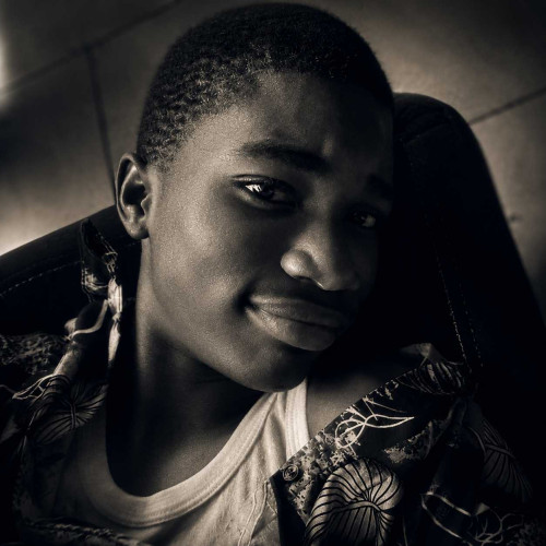 Big fave v. profile photo