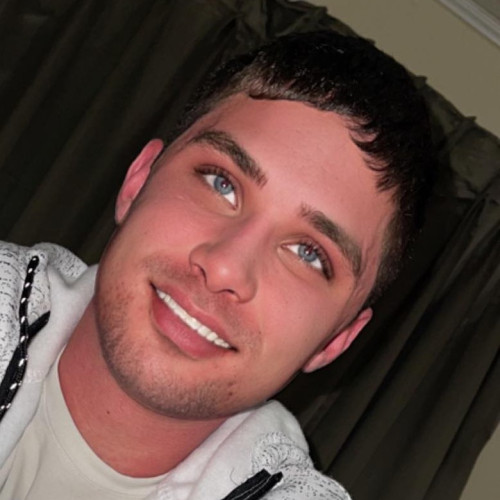 Nyzaya V. profile photo