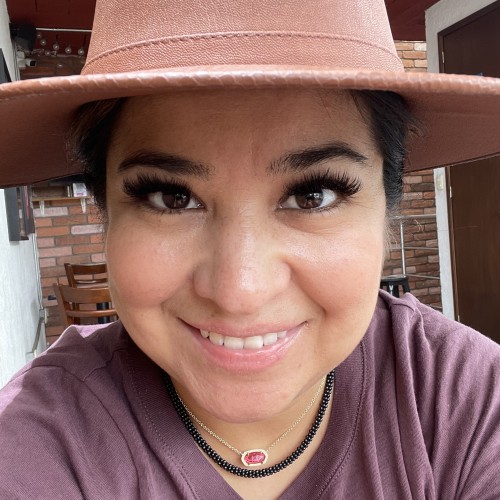 Luz G.