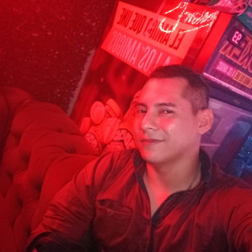 Mecias  U. profile photo
