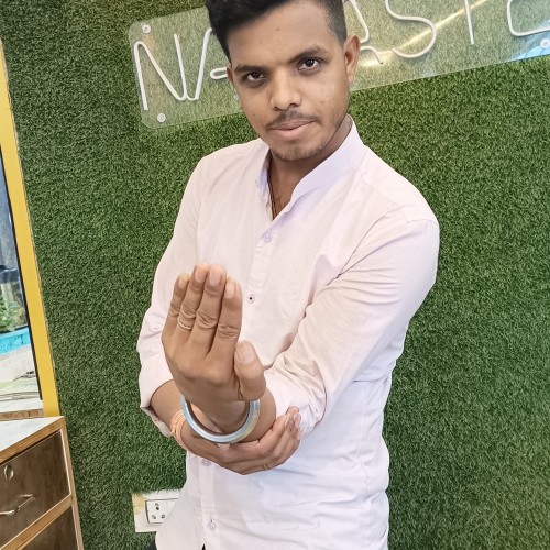 Devansh S.