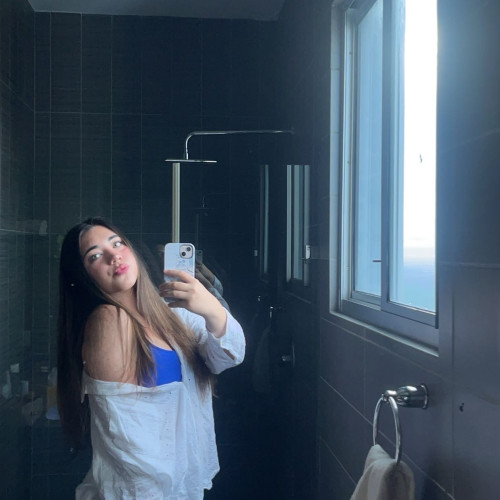 bella c.