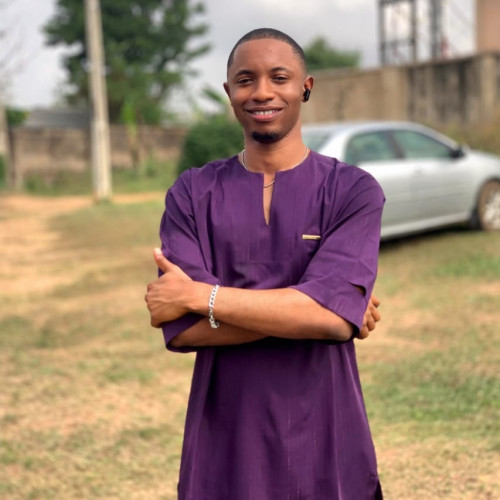 temis l. profile photo