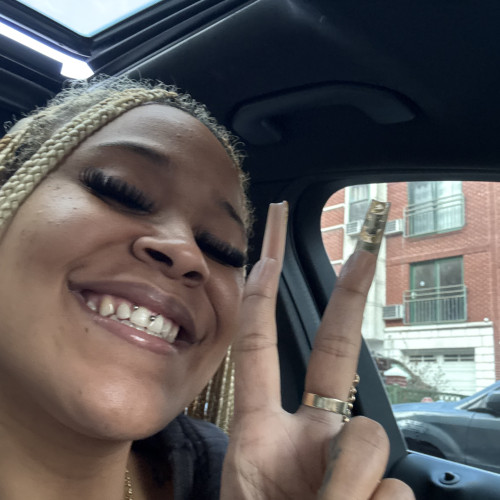 Zoey B. profile photo