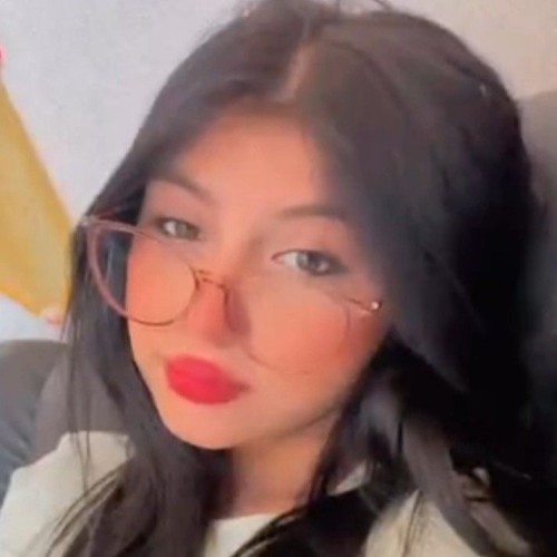 chaimae b. profile photo