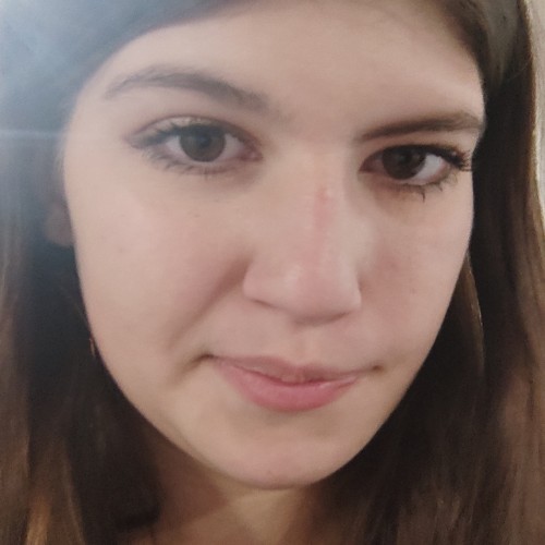 Ellie O.
